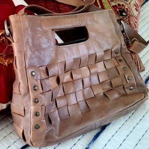 BED STU GORGEOUS LEATHER BAG BEAUTIFULLY DESIGNED AND CRAFTED.